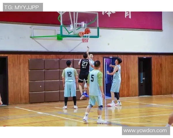 篮球盛宴：深入解析北京篮球队的默契配合与战术运用