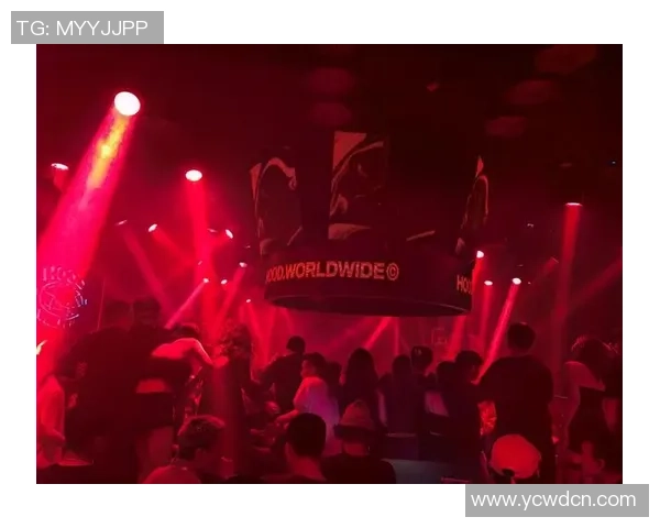 足球明星夜生活揭秘酒吧蹦迪狂欢背后的故事与电影精彩瞬间